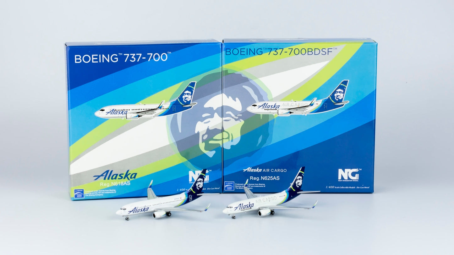 *1/400 Alaska Air Cargo B 737-700/w NG Models 77018