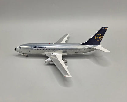 1:200 JFox JF-737-2-013P  737-230/Adv Lufthansa D-ABHC