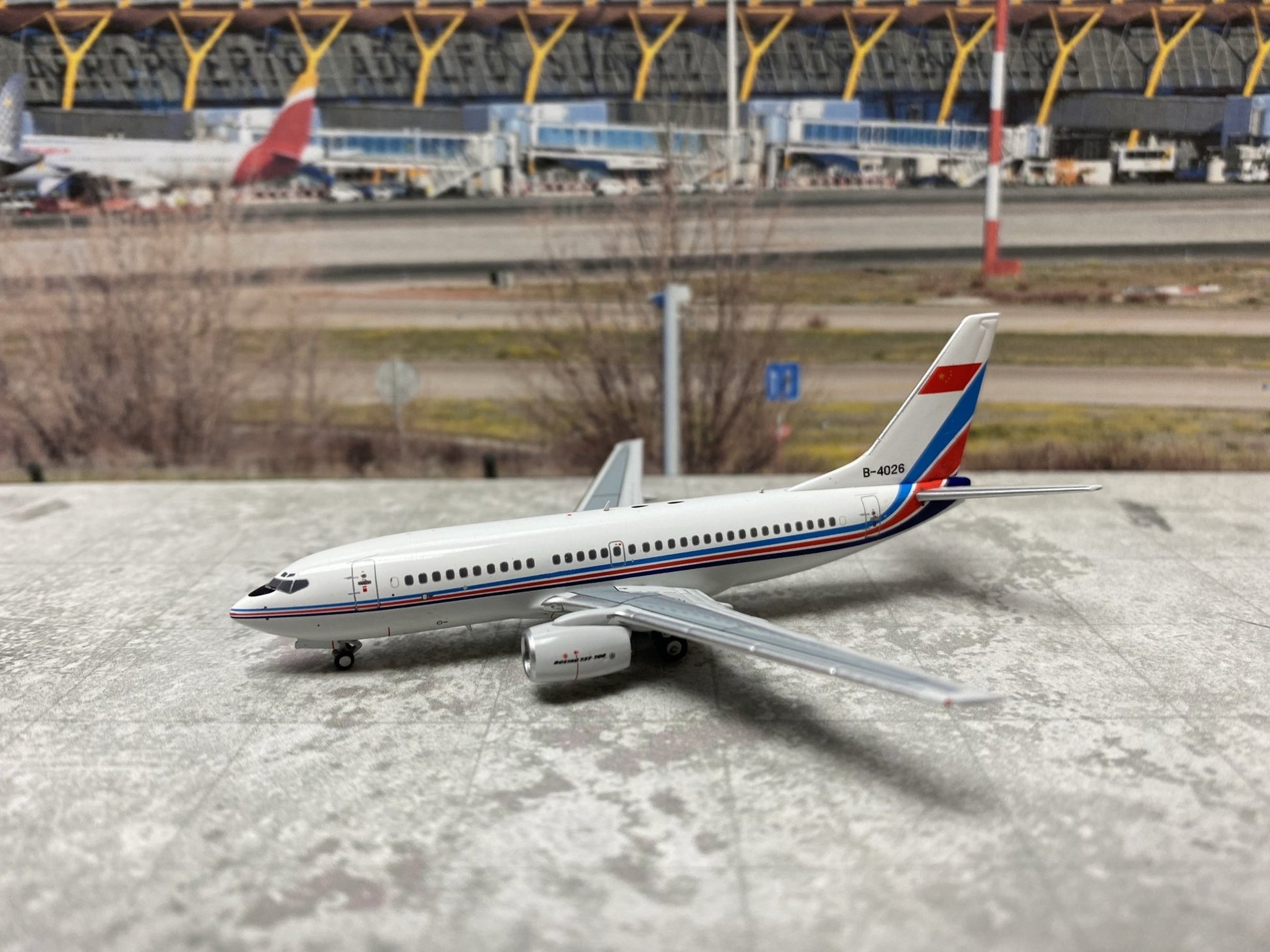 1/400 China Air Force B 737-700 Panda Models 202102 - Midwest Model Store